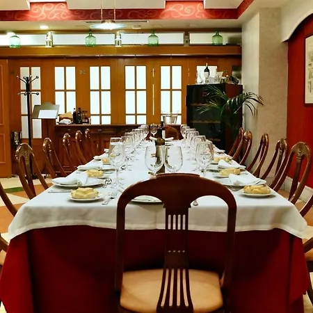 Nobis Hotel 2*