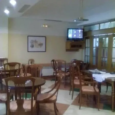 Nobis Hotel 2*